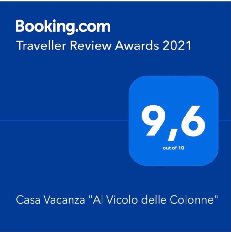 Casa Vacanza "Al Vicolo Delle Colonne" Салерно Екстериор снимка