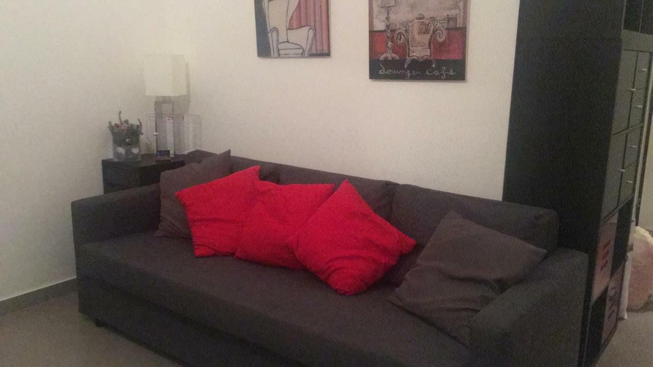 Casa Vacanza "Al Vicolo Delle Colonne" Салерно Екстериор снимка